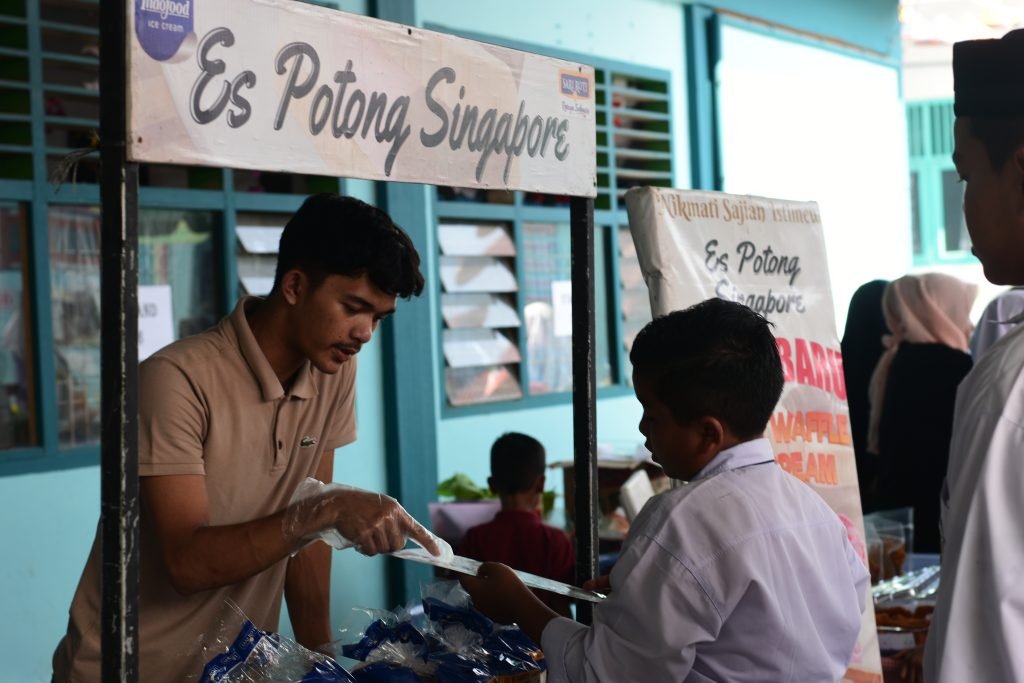 Salah satu penampakan stand bazaar makanan 